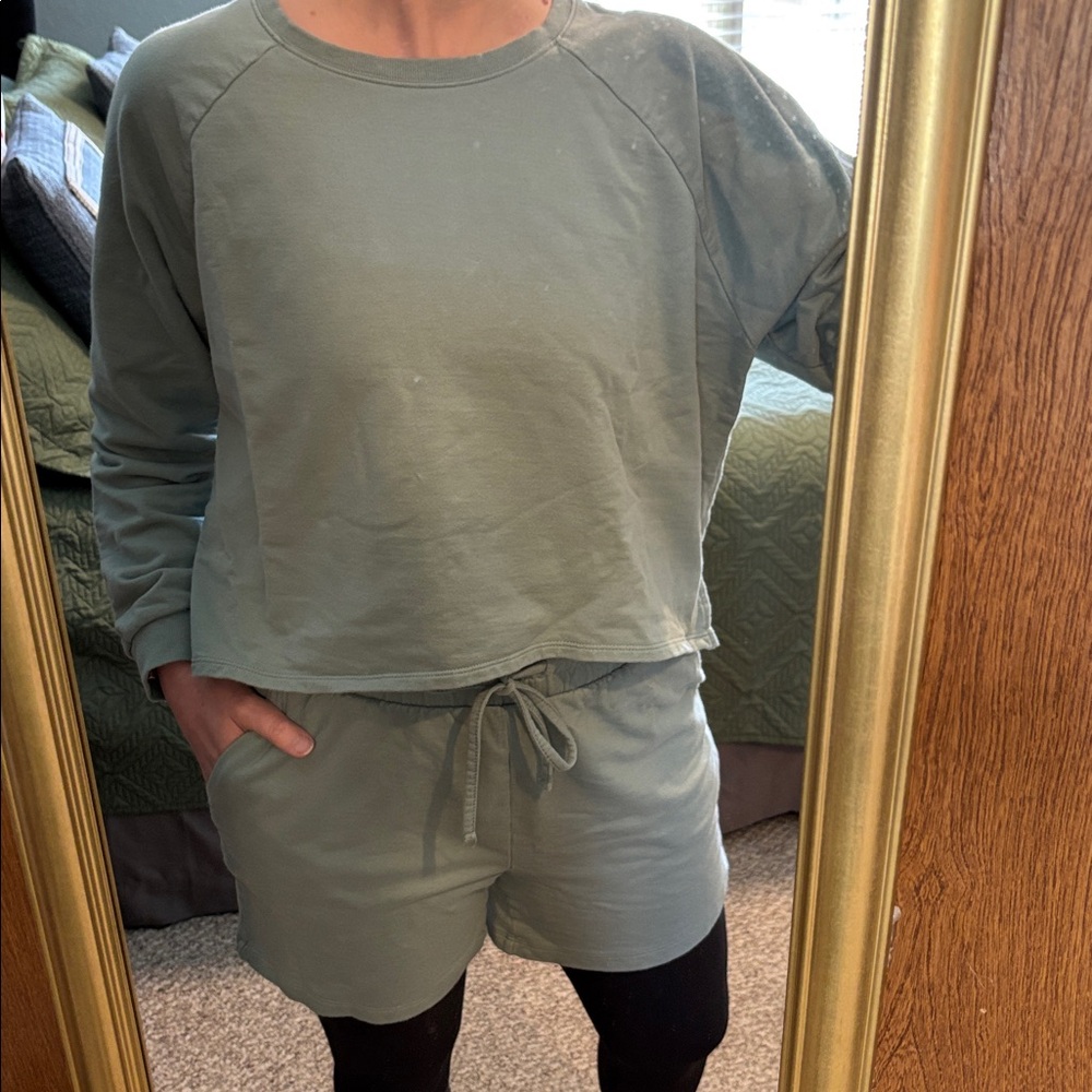 Zenana Outfitters Women’s Sage Green Two-Piece Lounge Set
